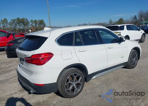 2018 BMW X1 xDrive28I z USA, uszkodzony, nr VIN WBXHT3C33J5K27594